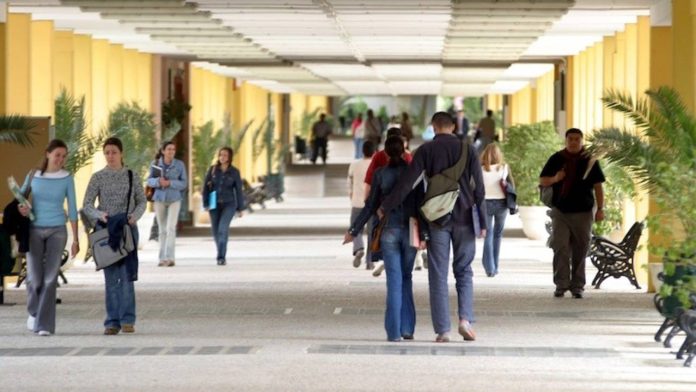 Resultados PISA: España registra sus peores resultados históricos
