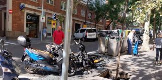 Siete contenedores arden en una nueva oleada en el Guinardó Siete contenedores arden en una nueva oleada en el Guinardó