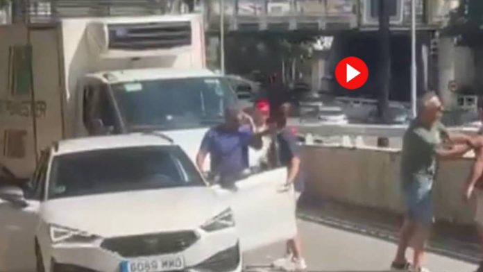 Una pelea entre conductores en vía Favencia deja un herido por arma blanca