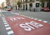 Pintan de rojo cuatro cruces en Balmes para prohibir giros desde el carril bus-taxi