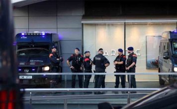 60 identificados en plaza de España de Barcelona y cuatro detenidos de Blocus 60 identificados en plaza de España de Barcelona y cuatro detenidos de Blocus