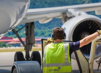 CGT denuncia despidos sindicales en Groundforce Barcelona CGT denuncia despidos sindicales en Groundforce Barcelona