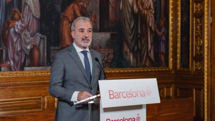 Collboni critica el rechazo de los decretos de vivienda en el Congreso