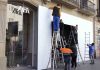 Comercios de Barcelona blindan sus escaparates ante posibles altercados Comercios de Barcelona blindan sus escaparates ante posibles altercados