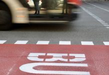 Desconvocada la huelga de autobuses de TMB tras un acuerdo sindical Desconvocada la huelga de autobuses de TMB tras un acuerdo sindical