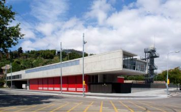 Detenido un ladrón tras el asalto al parque de Bomberos de Montjuïc Detenido un ladrón tras el asalto al parque de Bomberos de Montjuïc