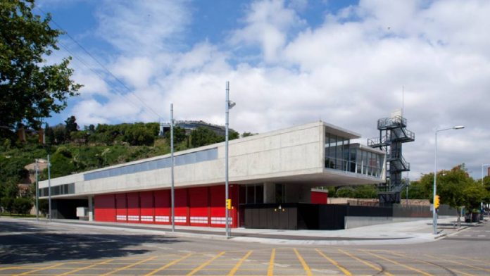 Detenido un ladrón tras el asalto al parque de Bomberos de Montjuïc