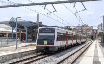 FGC reúne en Barcelona a 30 expertos sobre trenes regionales y de cercanías FGC reúne en Barcelona a 30 expertos sobre trenes regionales y de cercanías