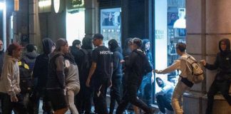 La Fiscalía pide internamiento para seis menores por los disturbios en Barcelona La Fiscalía pide internamiento para seis menores por los disturbios en Barcelona