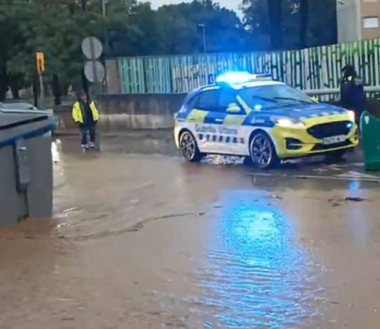 Lluvias torrenciales en Barcelona: cortes en Ronda de Dalt, metro y Rodalies Lluvias torrenciales en Barcelona: cortes en Ronda de Dalt, metro y Rodalies