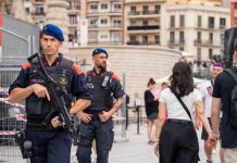 Los Mossos refuerzan la seguridad ante la alerta yihadista Los Mossos refuerzan la seguridad ante la alerta yihadista