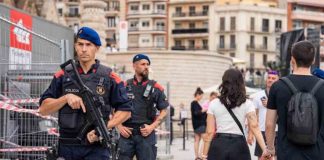 Los Mossos refuerzan la seguridad ante la alerta yihadista Los Mossos refuerzan la seguridad ante la alerta yihadista