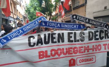 Movilización contra el desahucio de Languedoc, 74 en Sant Andreu Movilización contra el desahucio de Languedoc, 74 en Sant Andreu