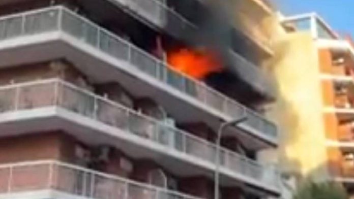 Muere un hombre de 95 años en un incendio en Sants-Badal