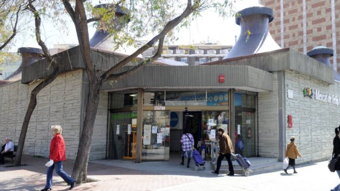 Reforma del mercado de Felip II en Sant Andreu 3 millones