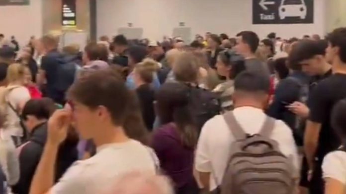 Retrasos en la alta velocidad Barcelona-Madrid tras un incendio